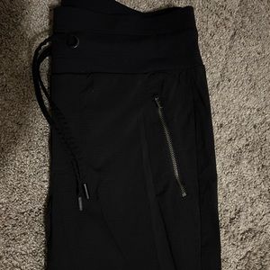 Comfortable Trekkie North Jogger Athleta size 4